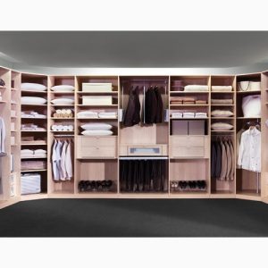  Walk In Closet Natural Maple