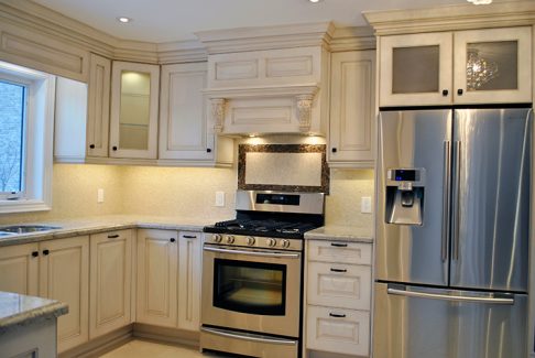  Classic Almond Glazed Painted Mdf Kitchen