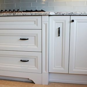   Transitional Off White Kitchen Cabinets Flat Panel