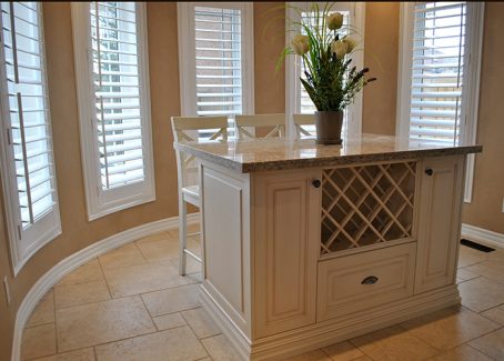  Classic Almond Glaze Island