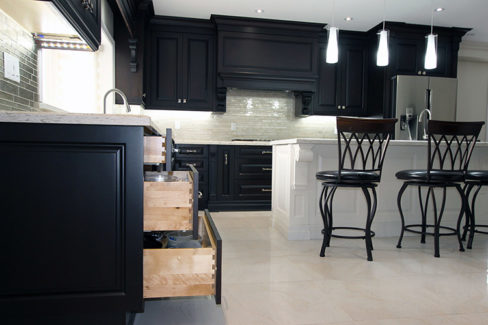  Dark Stained Canadian Solid Maple Dovetail Fully Extention Deep Drawers Soft Close Hinges