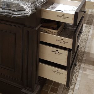 Island and drawers North York CROPED AND RESIZED