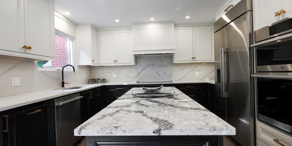 Kitchen remodeling in GTA Custom made two tone kitchen cabinets Solid wood painted in off white and staind in charochole Desing & Build by JK Markham