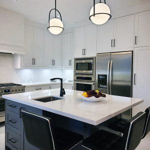 Kitchen remodeling painted MDF kitchen cabinets custom made kitchen cabinets quartz countertop backsplash. Built and design by JK Richmond Hill