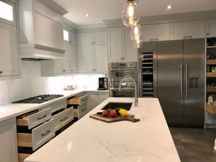 Modern transitional kitchen design Solid wood dovetail joint drawers and pull outs for a more functional kitchen. Automatic close European hardware. By JK