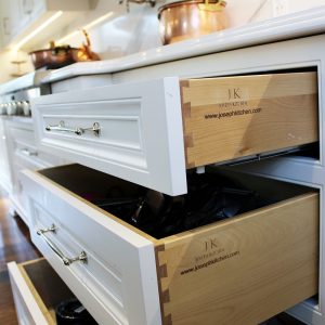 Solid maple wood drawers. Dovetail joint drawers. Quiet close Blum hinges. Deep pots and pans drawers. Toronto 2019