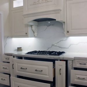 Dovetail joint drawers. Soft close pull outs. Toronto 2018